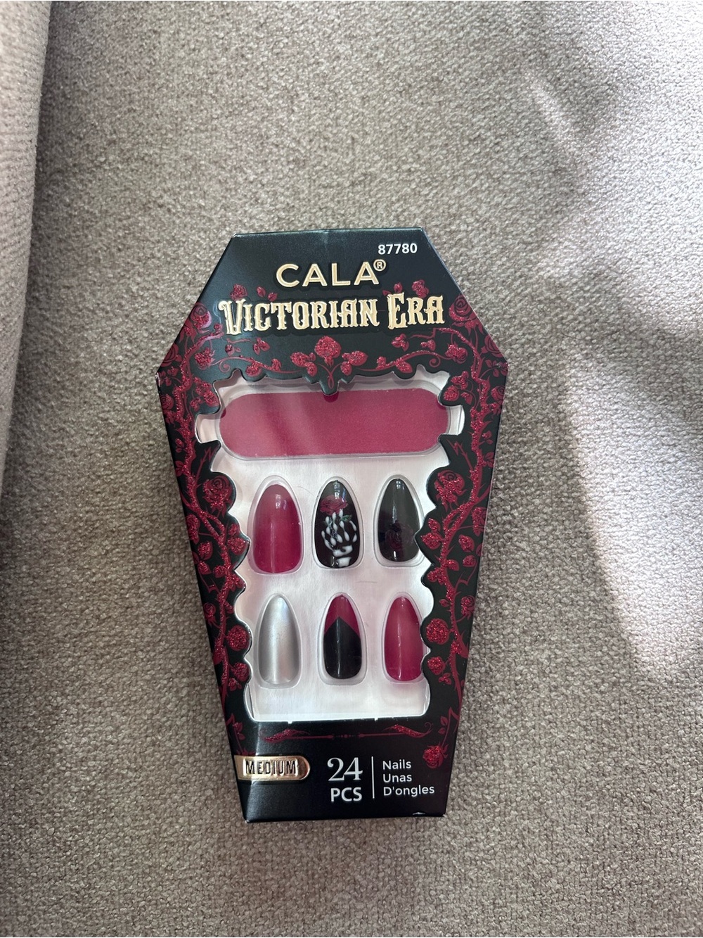 CALA Victorian Era Press-On Nails in Red & Black - 24 Pack